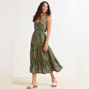 Sundry for‎ Evereve Malibu Maxi Dress Camo Green Tank Tiered Size 1 Medium